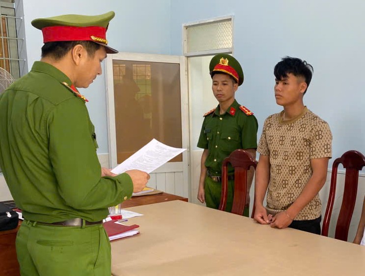 Khởi tố nhóm thanh niên đánh người trong lúc ăn nhậu