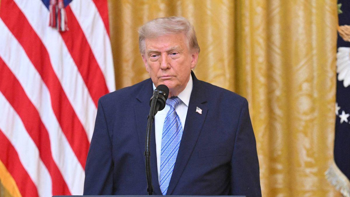 Donald Trump's primetime speech becomes a network TV flashpoint after ABC and NBC snub live airing