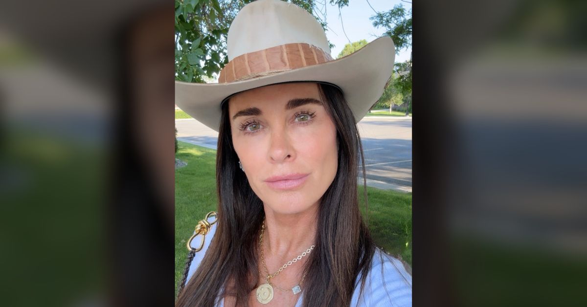 Kyle Richards celebrates being sober for 4 years: ‘I’m happy’