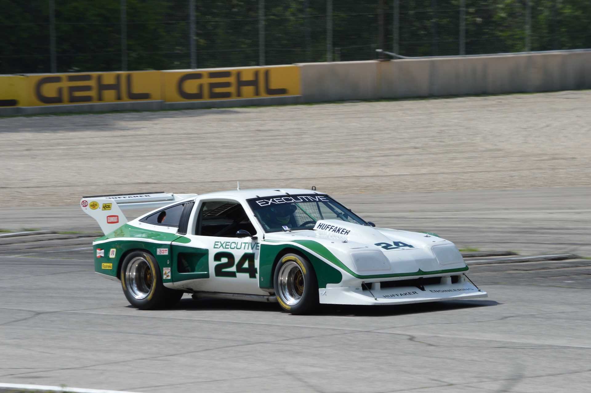 DeKon Chevy Monza on track
