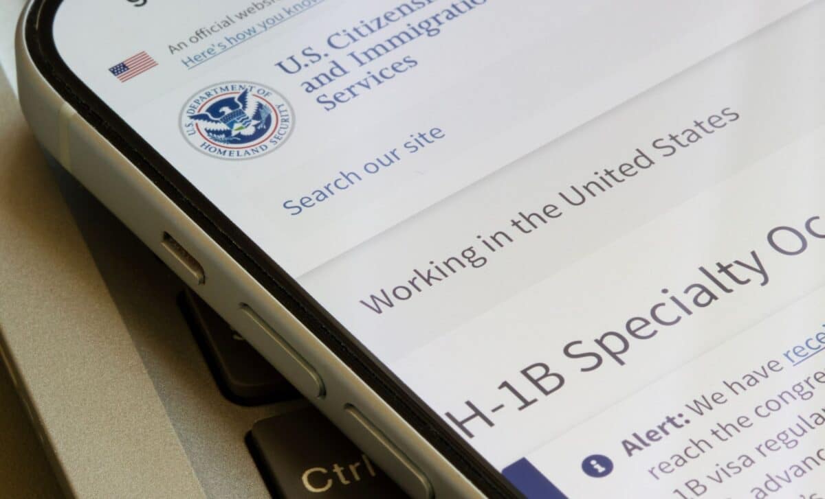 DOL Proposes 33% Wage Hike for Entry-Level H-1B Workers