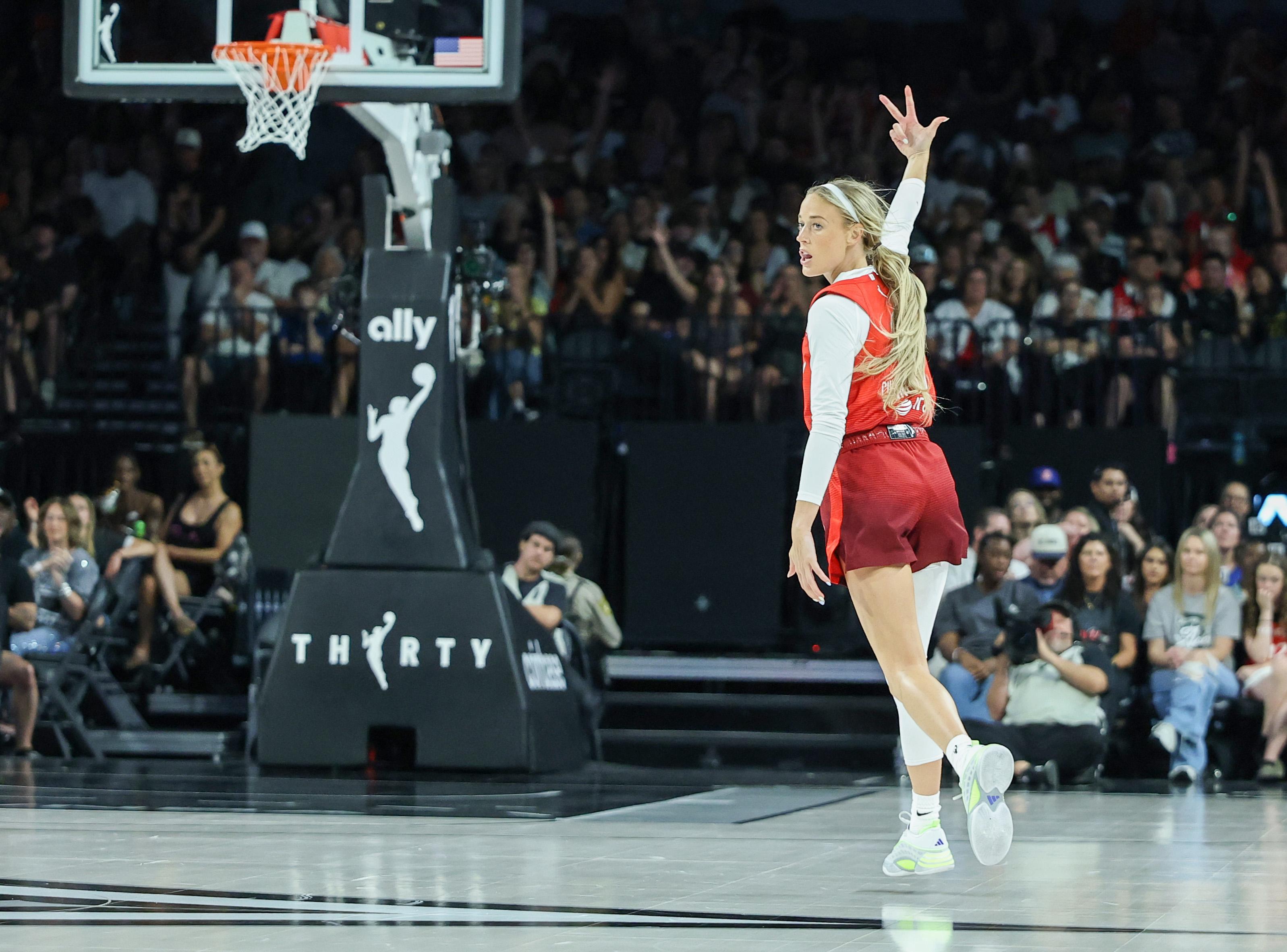 Can one of these WNBA stars become the third-ever member of the 50-40-90 club?