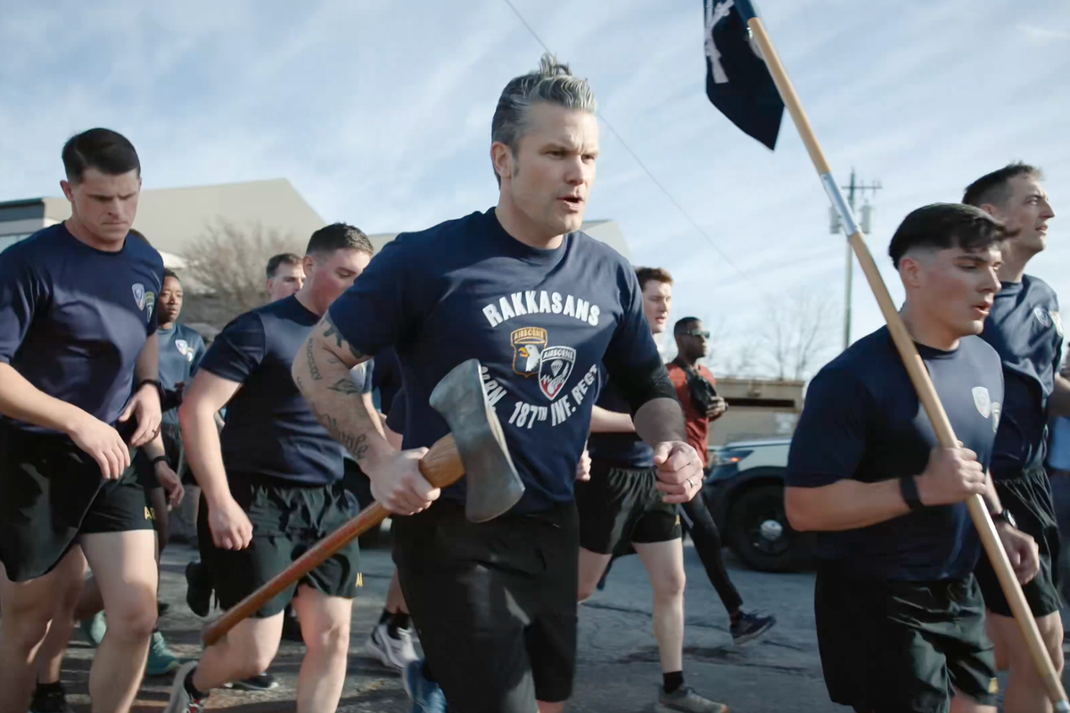 Pete Hegseth roasted by fitness experts over workout videos