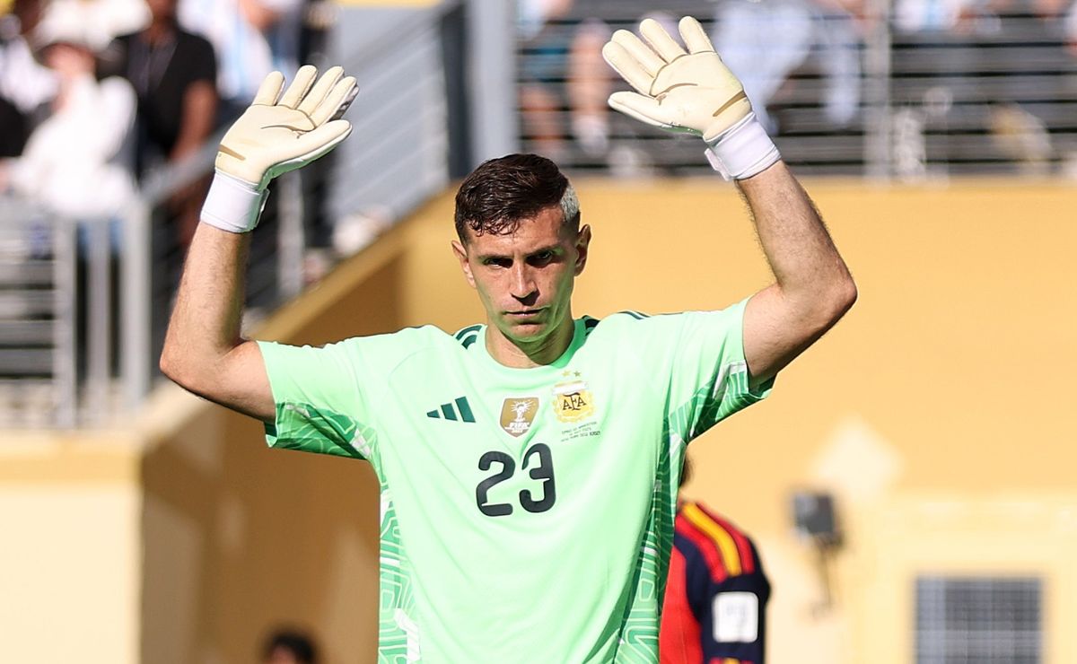 Argentina's Emiliano Martinez Hints at International Retirement Following World Cup Final Loss