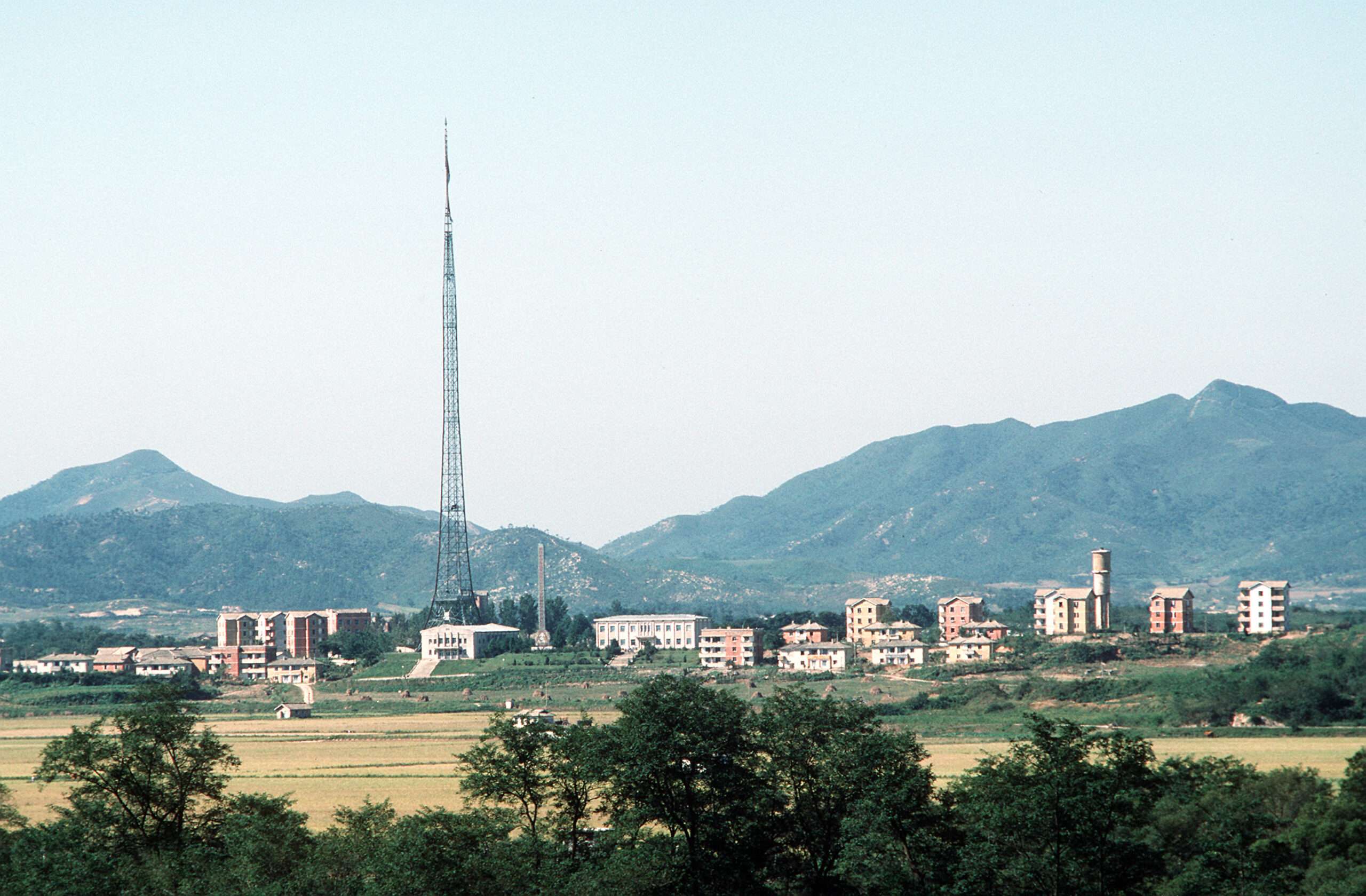 Kijong-dong - Don Sutherland, U.S. Air Force / Public domain (via Wikipedia)