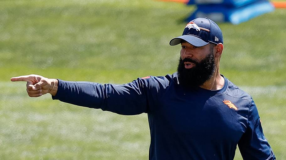Broncos to re-hire former defensive coach after legal resolution