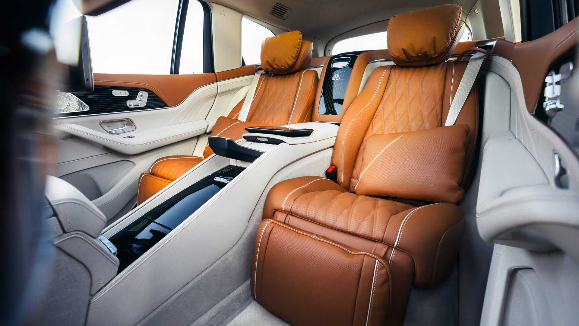 2027 Mercedes Maybach GLS 680 Interior