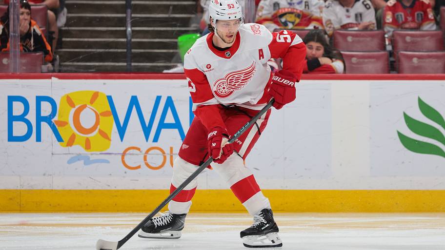 What Steve Yzerman did right as general manager of the Red Wings