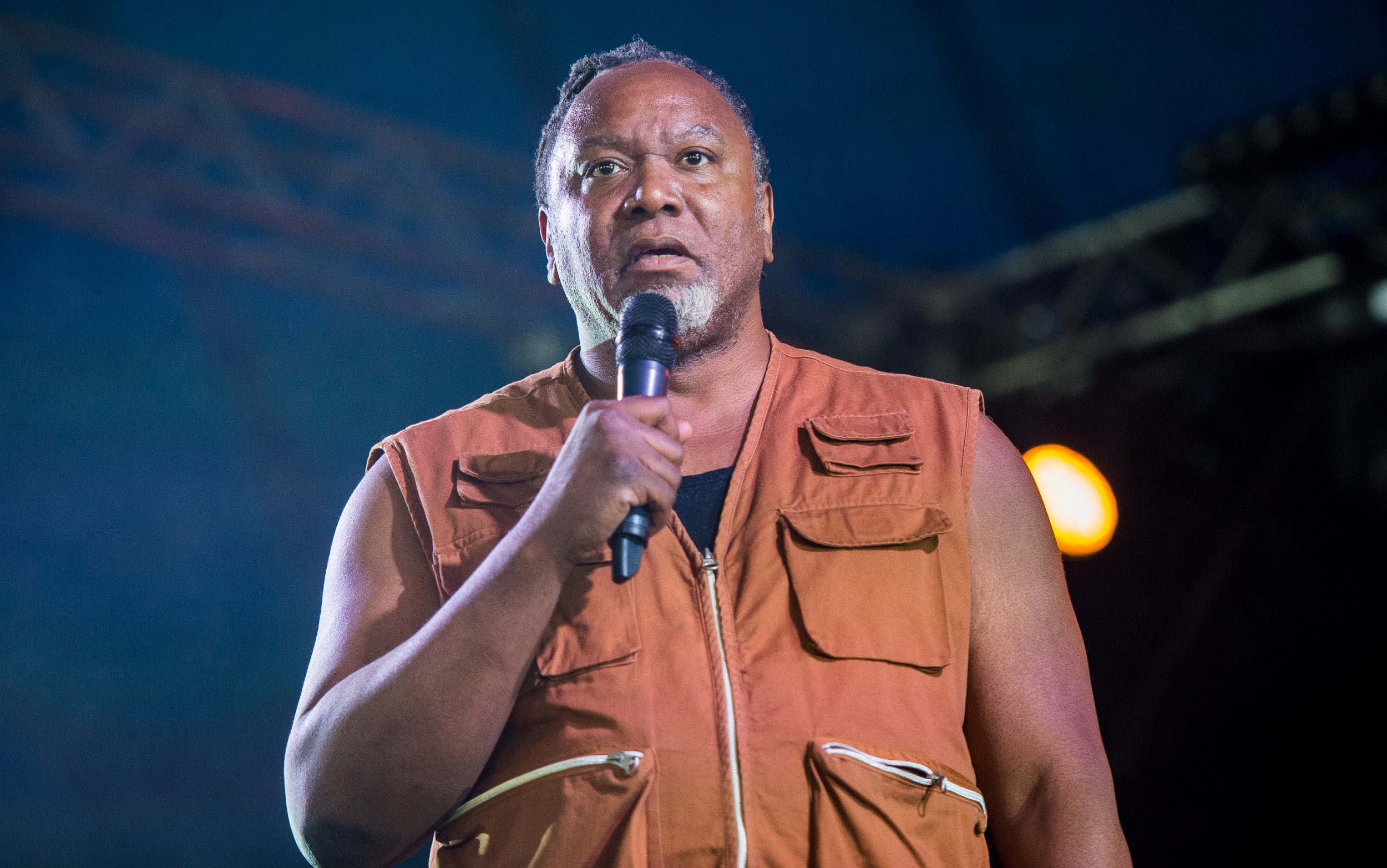 Reginald D Hunter on stage at Reading Festival, 2021