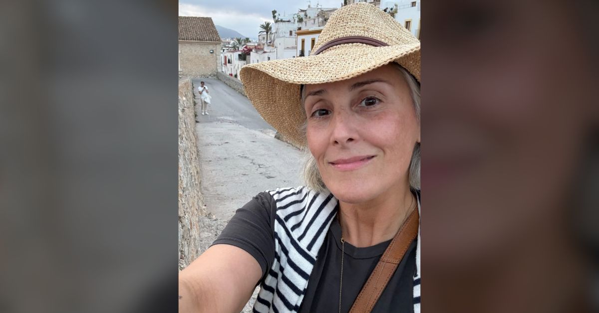 Ricki Lake shares unfiltered before-and-after facelift photos
