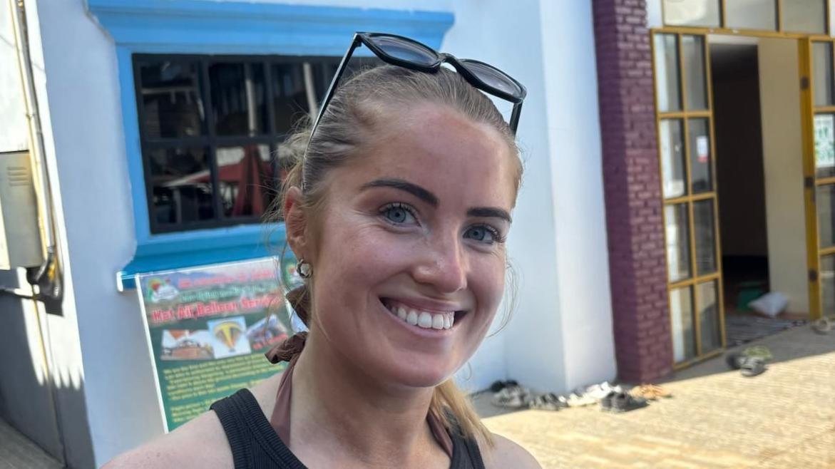 Simone had been staying at the Nana Backpacker Hostel in Vang Vieng
