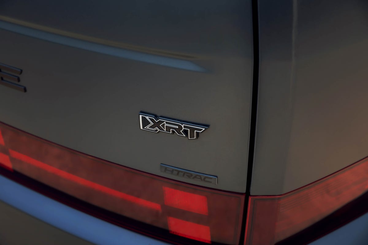 2026 Honda Passport TrailSport Elite, 2026 Hyundai Santa Fe XRT, 2026 Subaru Outback Wilderness: Pics