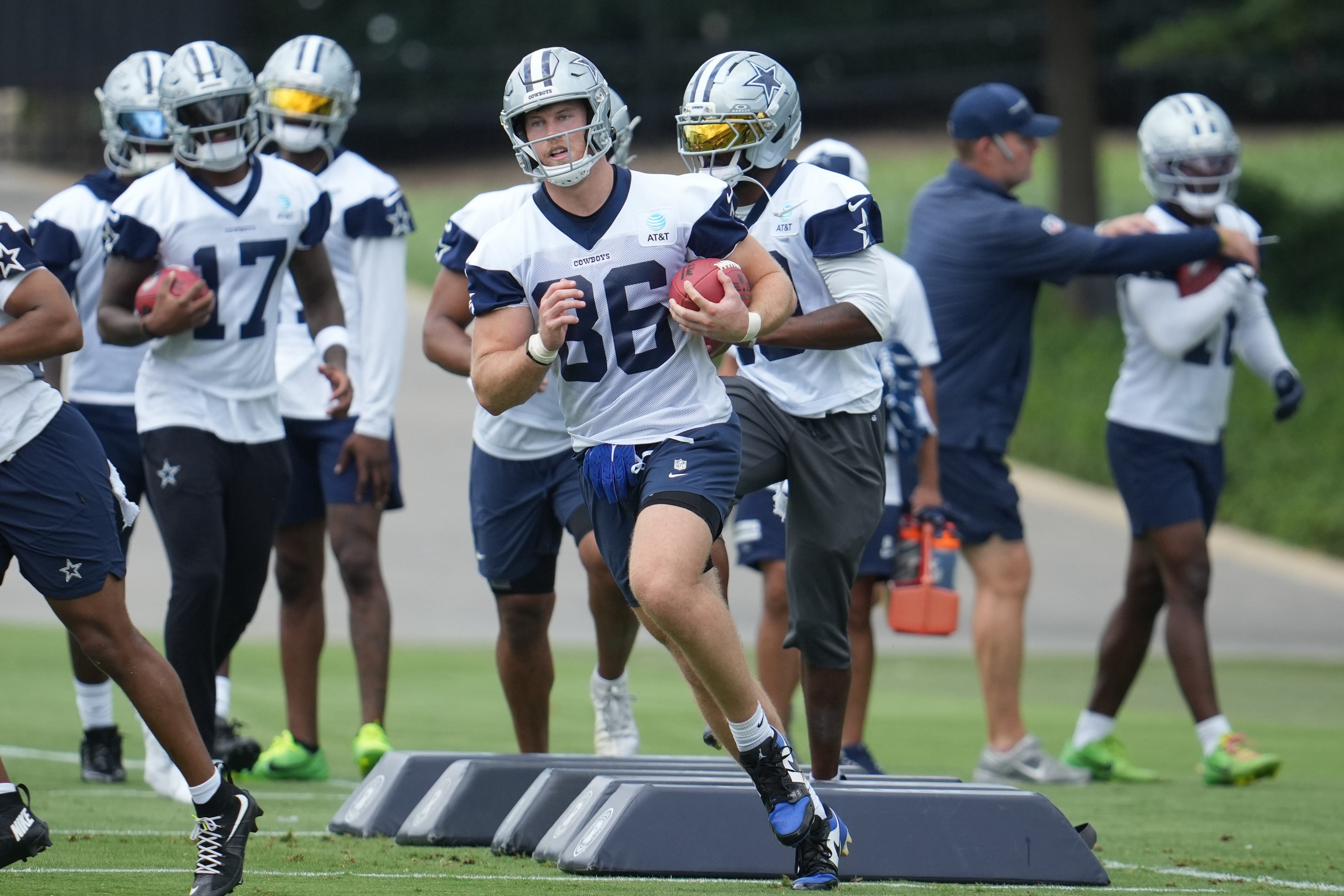 2nd-rounder traded among 4 wild Cowboys training camp predictions