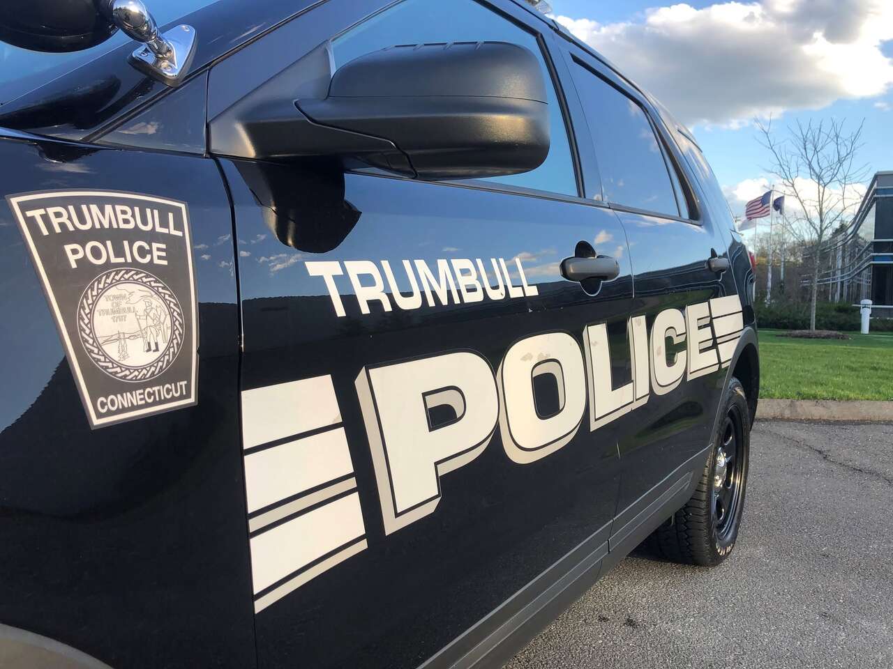 Trumbull police officer suspended 24 days without pay, ordered to undergo anger management