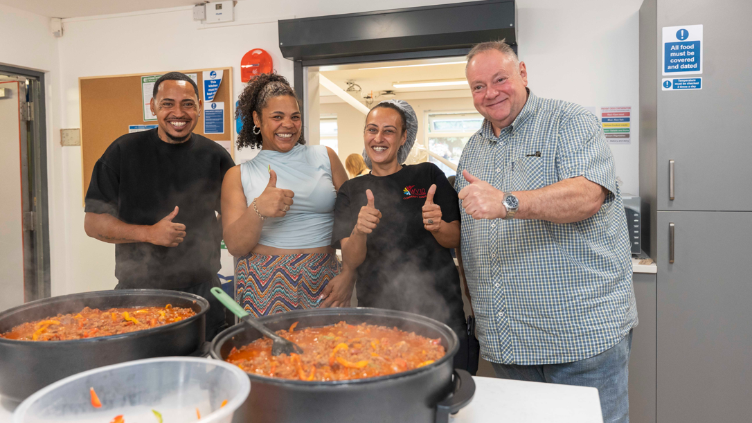 Community kitchen opens to teach healthy eating