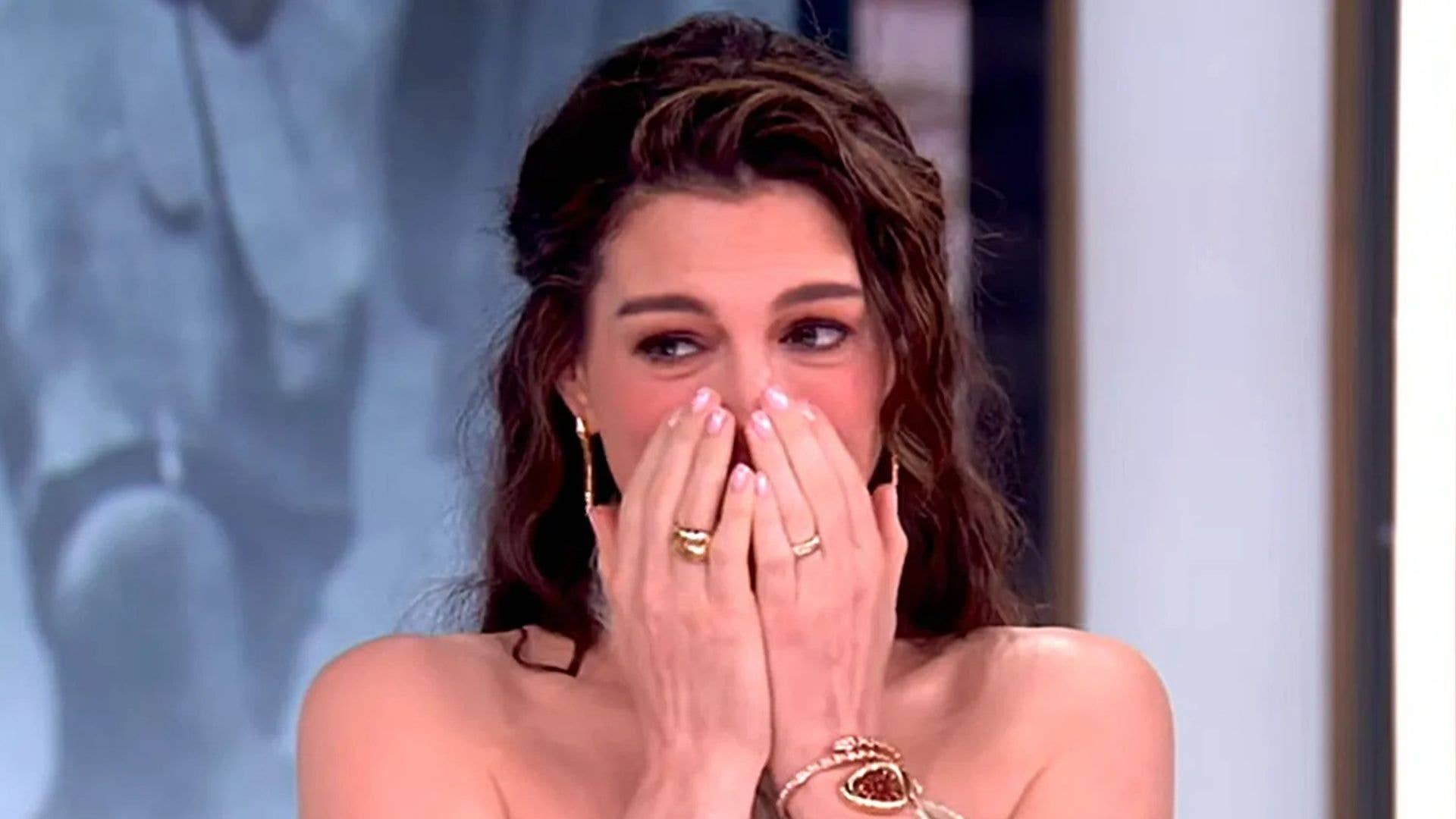 Anne Hathaway was brought to tears on The View