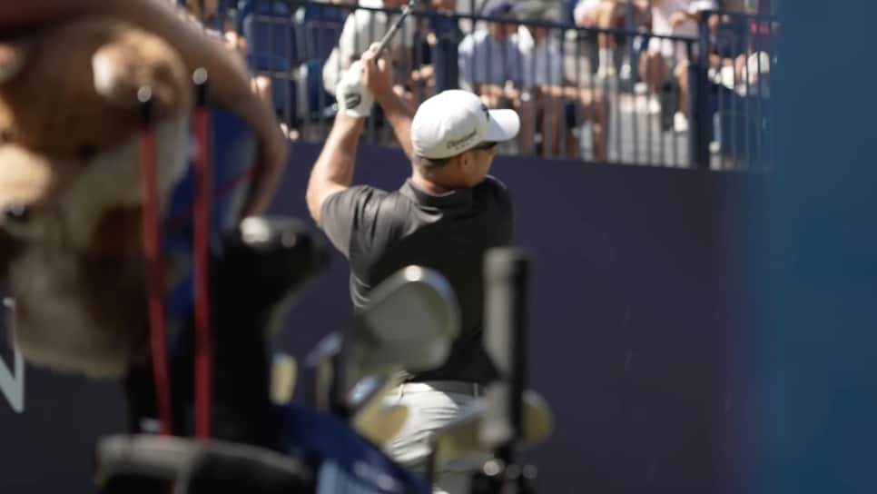 /content/dam/images/golfdigest/fullset/kennedy/JK_FoxHeadcover.jpg