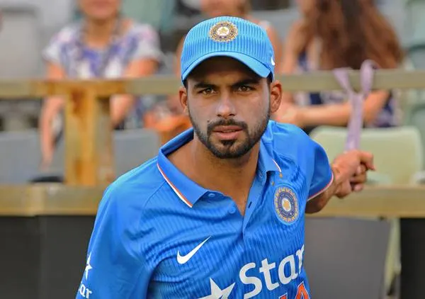 Top 5 bowlers with best bowling figures in ZIM vs IND T20I series ft. Ravi Bishnoi