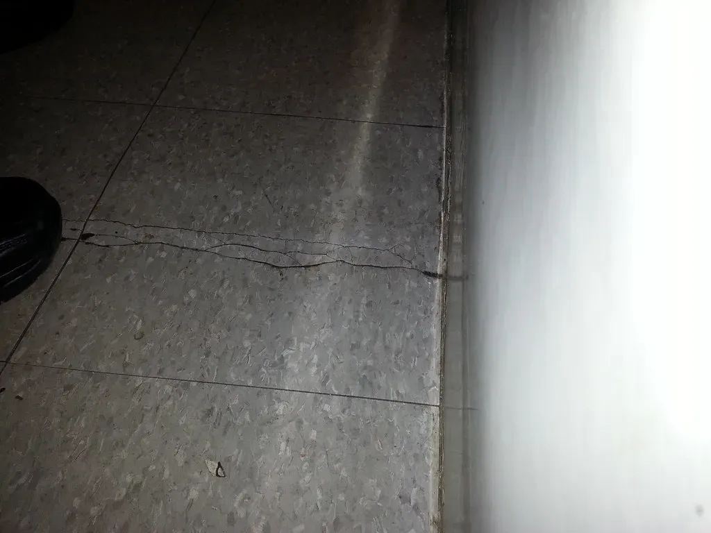 3. Doors, windows, and floors have started acting strange (AptB1West4, Flickr, CC BY 2.0)