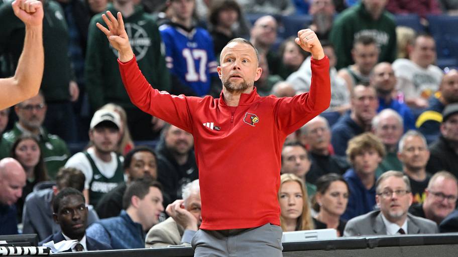 Louisville Cardinals news: Elite 5-star PG, 5-star visit, Brohm's message on Kienholz