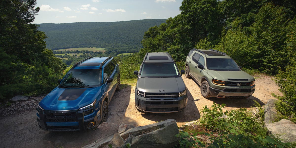 2026 Honda Passport TrailSport Elite, 2026 Hyundai Santa Fe XRT, 2026 Subaru Outback Wilderness: Pics