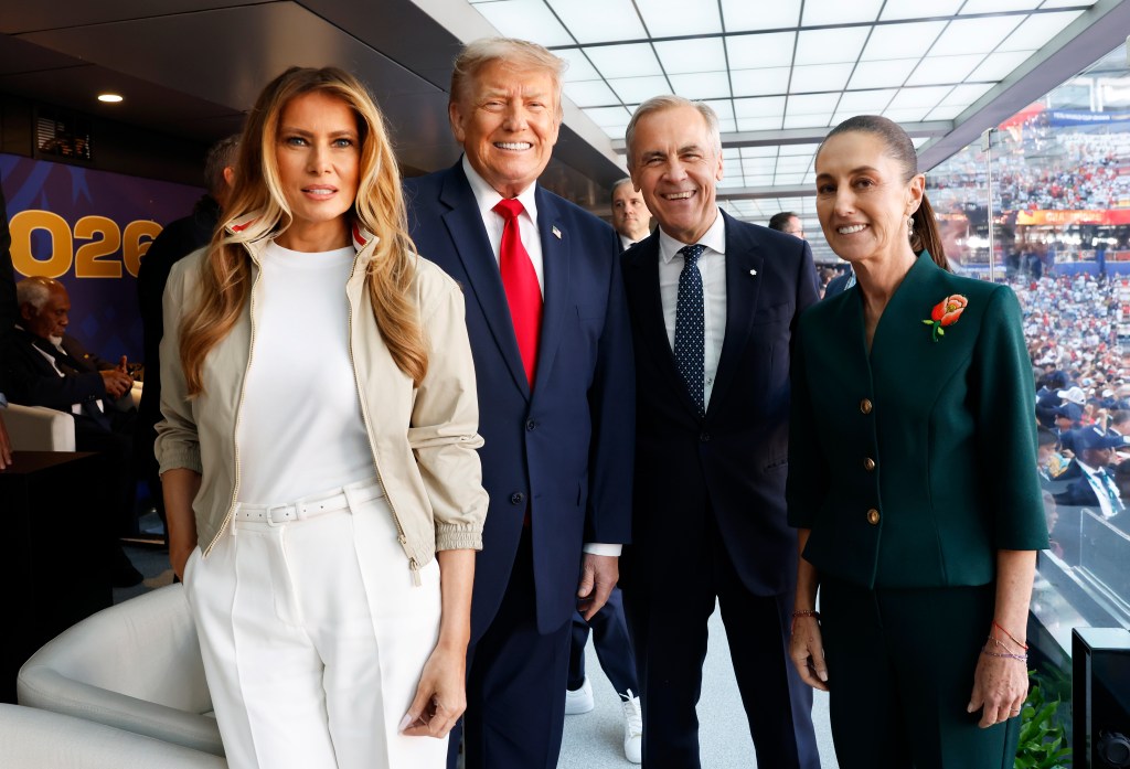 EAST RUTHERFORD, NEW JERSEY - JULY 19: U.S. First Lady Melania Trump, U.S. President Donald Trump, Canadian Prime Minister Mark Carney and Mexican President Claudia Sheinbaum pose for photos during the FIFA World Cup 2026 Final match between Spain and Argentina at New York New Jersey Stadium on July 19, 2026 in East Rutherford, New Jersey. (Photo by Eva Marie Uzcategui - FIFA/FIFA via Getty Images)