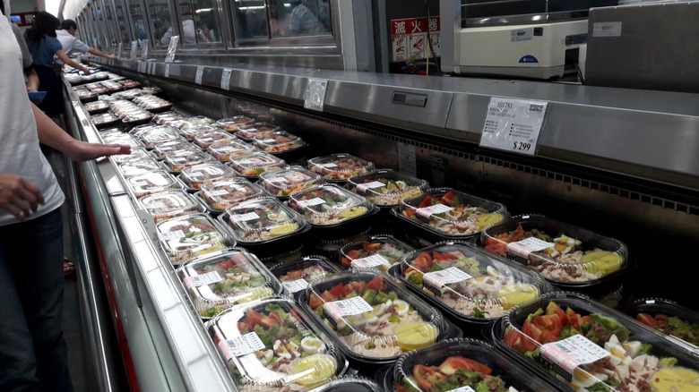 This Rotisserie Chicken Salad Recall Had Costco Shoppers Hospitalized In 2015