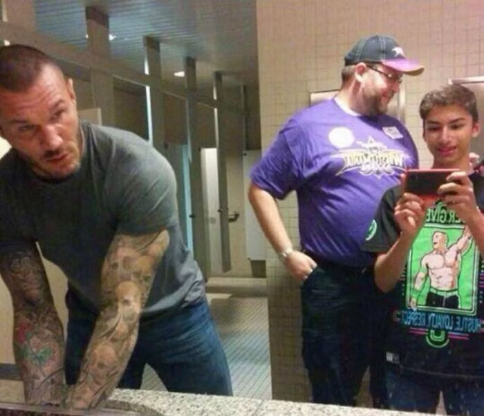 34 Times Fans Asked For Photos At The Worst Possible Moment