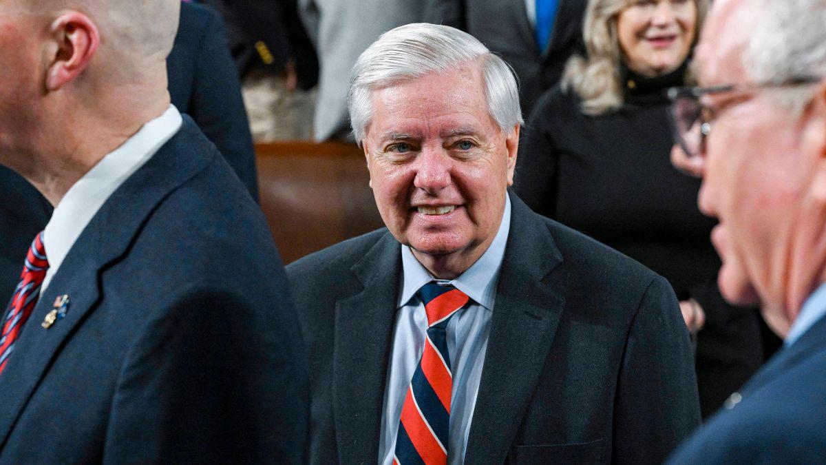Hunter Biden Claims 'Everybody Knew' Lindsey Graham Was Gay While Accusing Washington, D.C., of Being Run by a 'Closeted Gay Mafia'