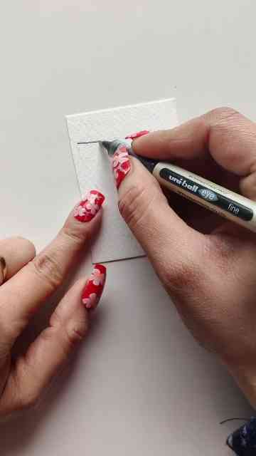 How to make a beautiful paper rose bouquet at home