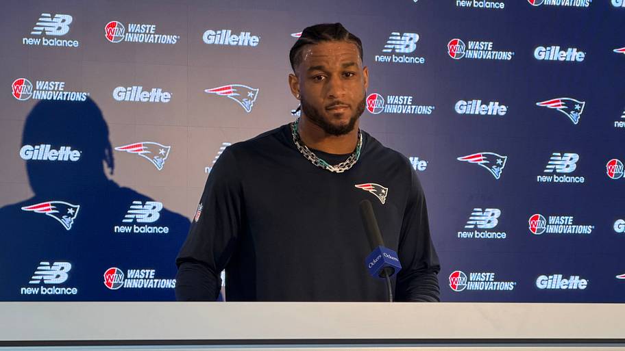 New England Patriots safety Mike Brown