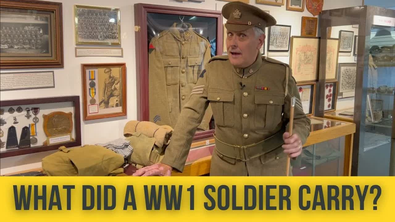Inside a WW1 soldier's pack - shocking items found!