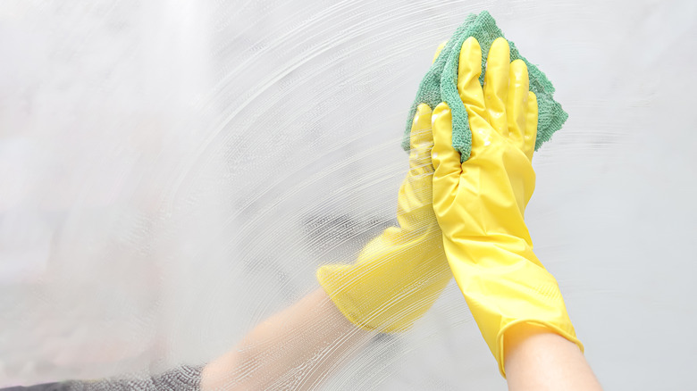 How To Deep Clean Your Bathroom And Keep It Clean