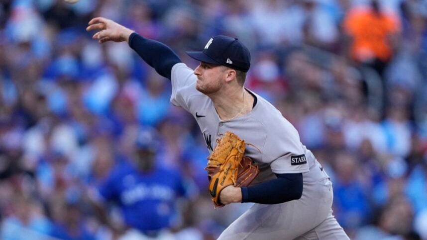 Clarke Schmidt throwing for the Yankees