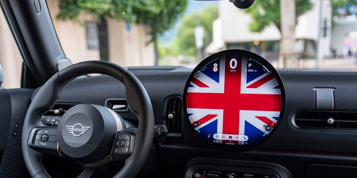 View interior photos of the 2027 Mini Cooper Heritage Edition
