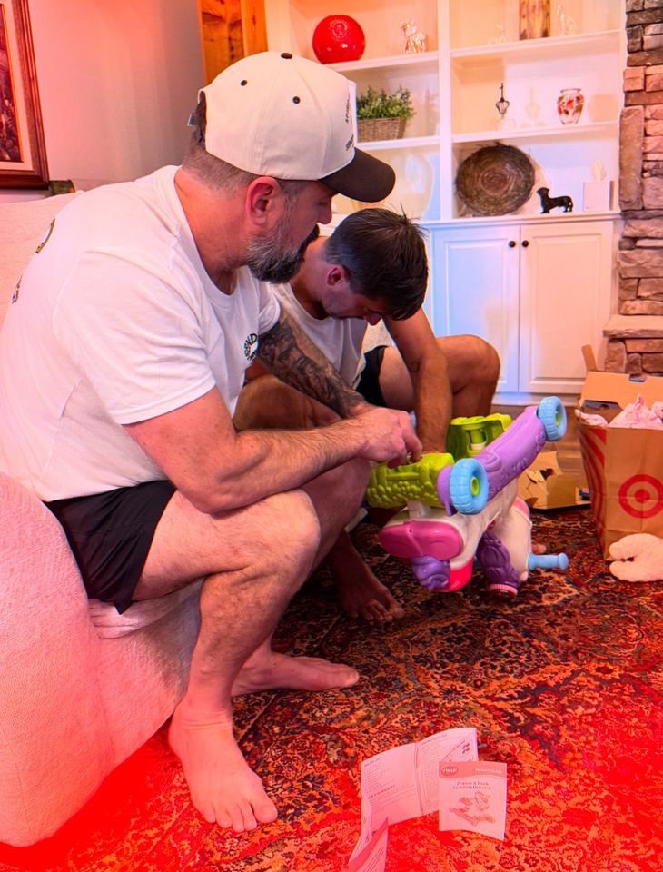 Aaron Rodgers and family