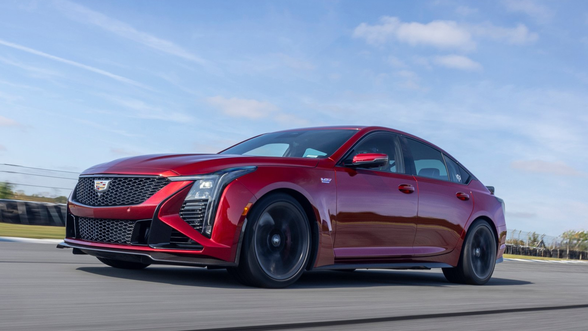 2025-cadillac-ct5-v-blackwing-3