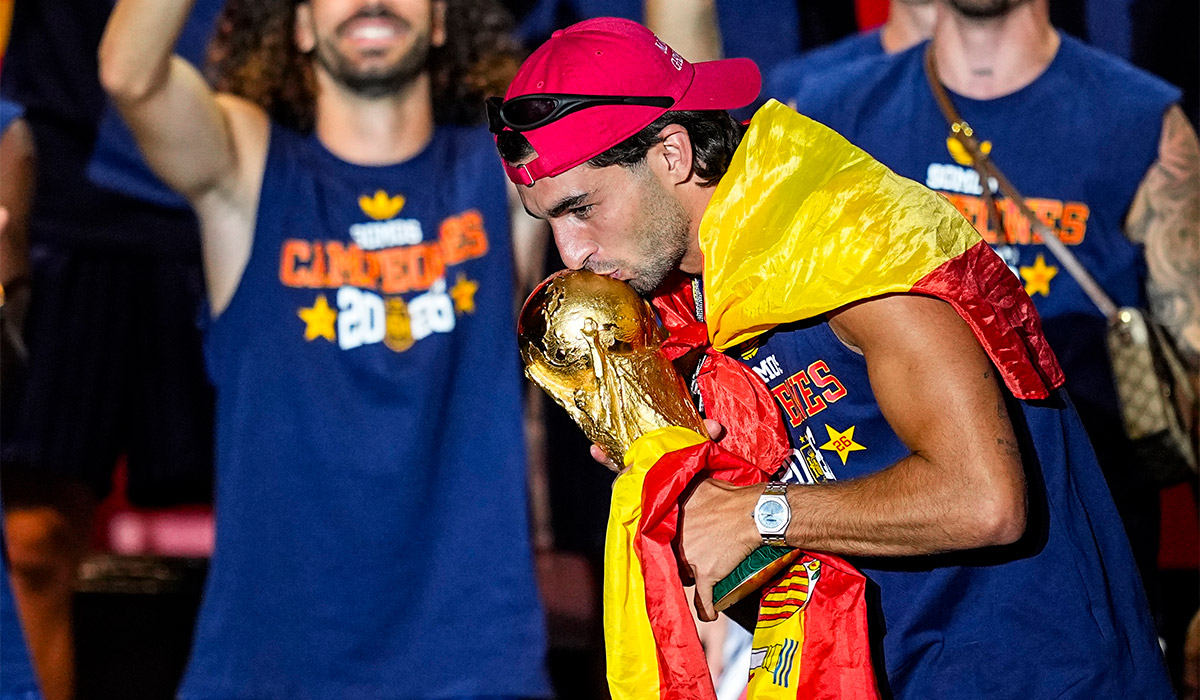 Spain World Cup hero mocks Trump in wild Madrid celebrations