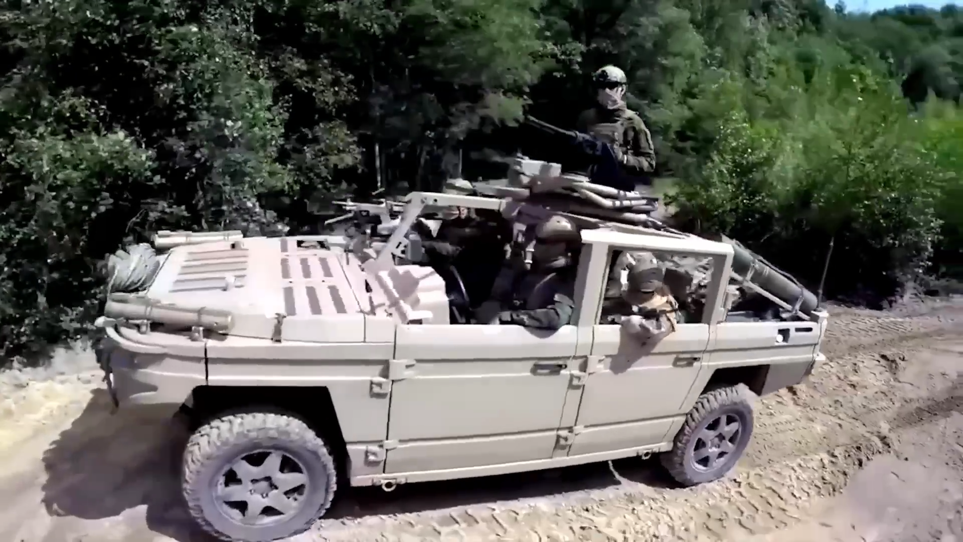 Dutch gun truck platoons - G-Wagens, Vectors, and mobile anti-tank ...
