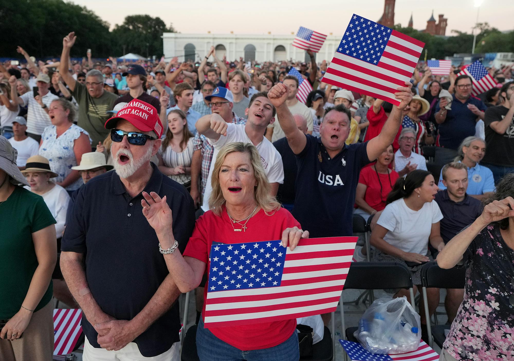 Belonging to the same party doesn’t necessarily mean holding the same views on climate policies, as 20 years of Gallup polls show.