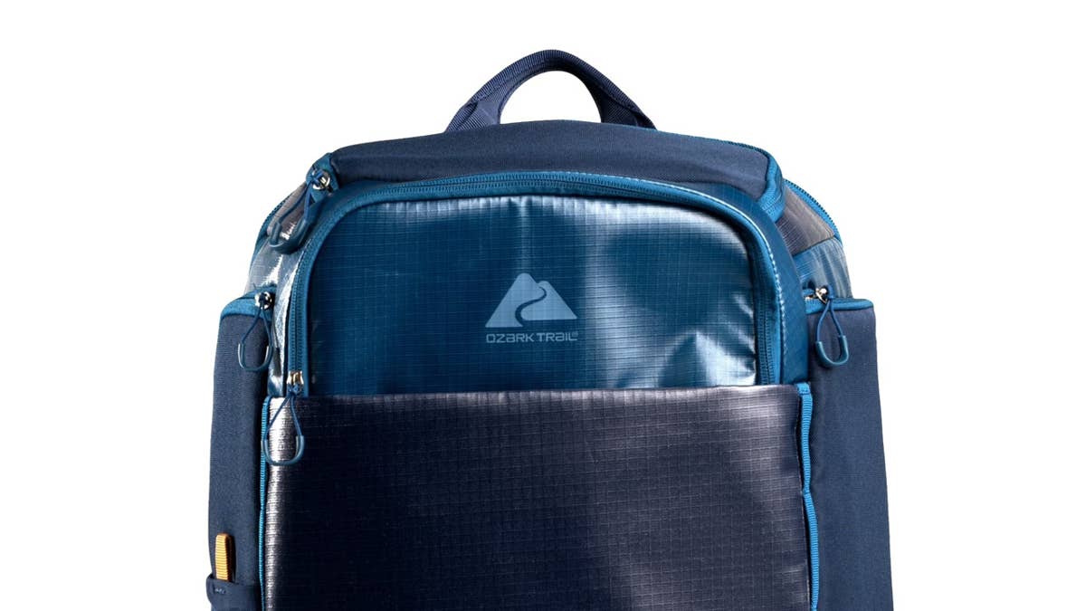 ozark-trail-30l-travel-backpack