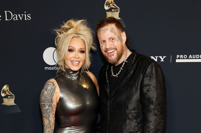 The two are said to be finalising their divorce