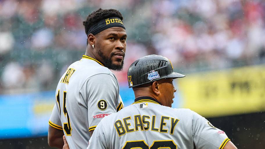Pirates Listening to Oneil Cruz Trade Offers