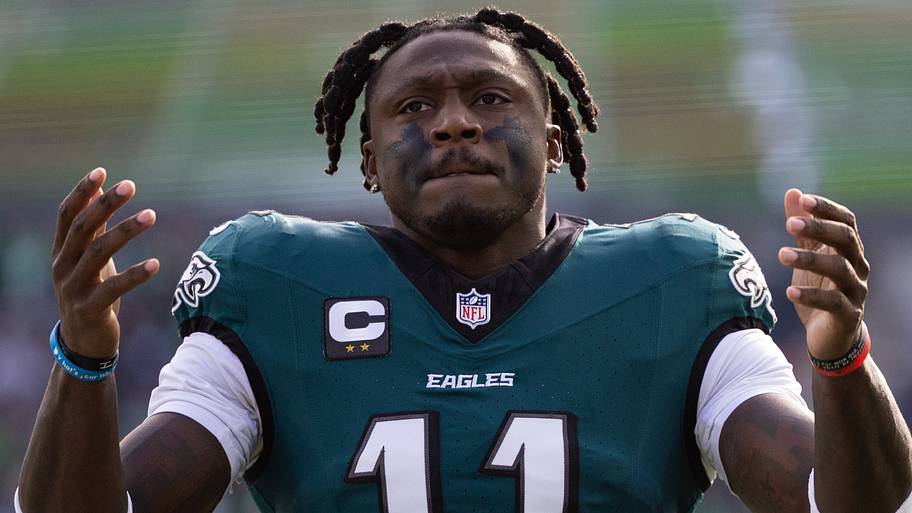 A.J. Brown has one Patriots hurdle he simply can't afford to botch