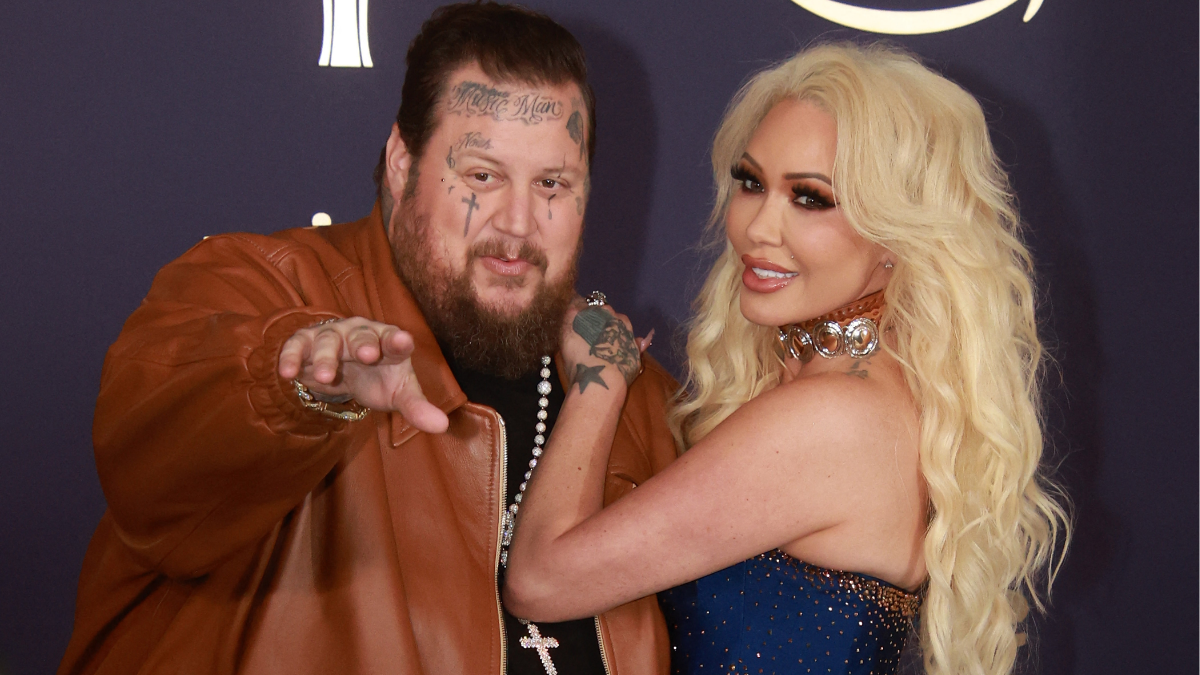 Jelly Roll’s daughter shuts down cheating rumors, hints truth behind split will make the internet ‘crumble’