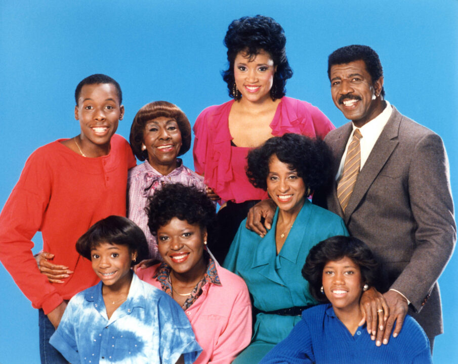 227, (back, from left): Curtis Baldwin, Helen Martin, Jackee (aka Jackee Harry), Hal Williams, (front): Kia Goodwin, Alaina Reed Hall, Marla Gibbs, Regina King, 1985-90