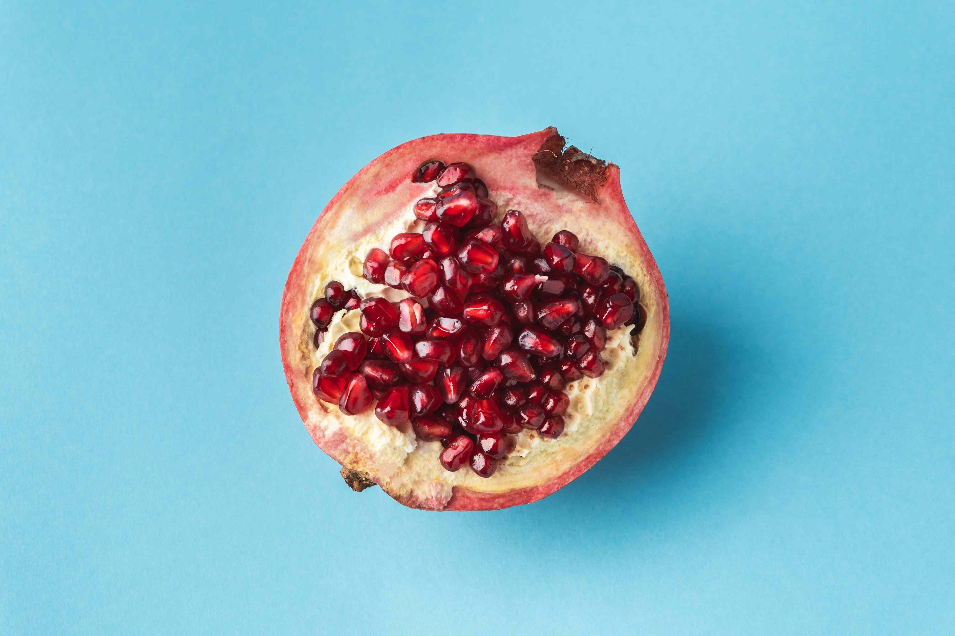 We asked a dietitian how to tell if a food is anti-inflammatory