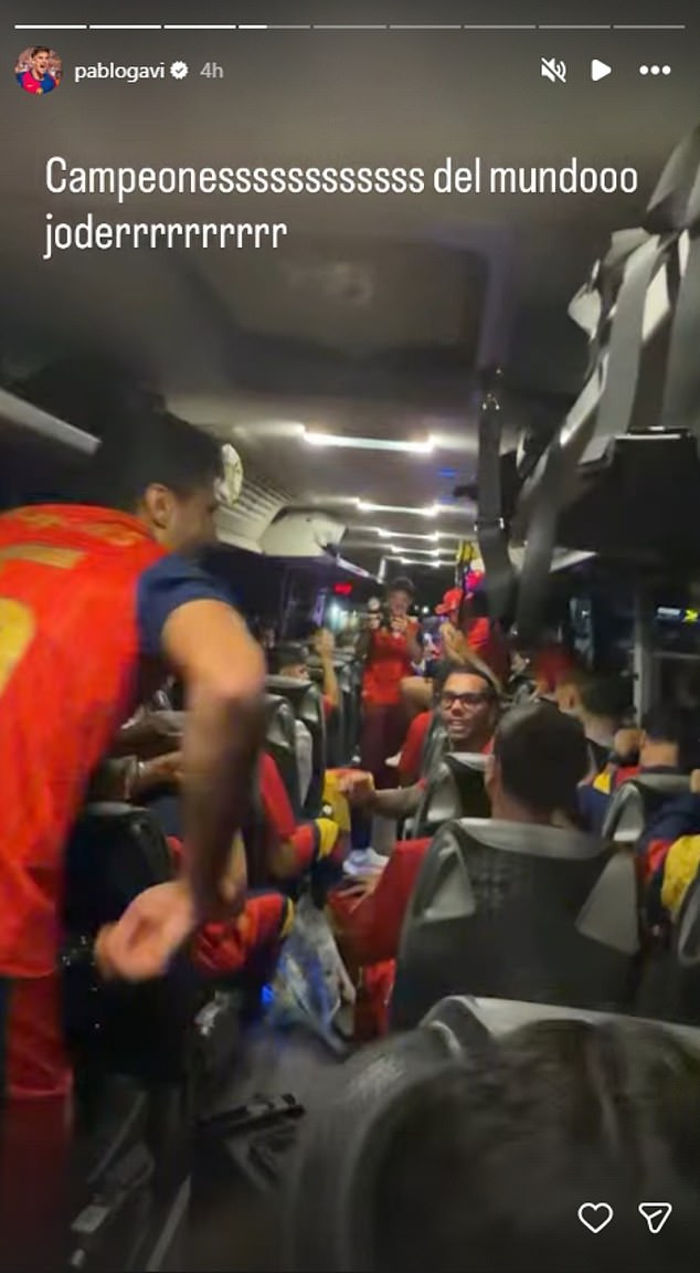 Rodri led a bus full of Spanish players in rounds of singing as they headed for Newark airport