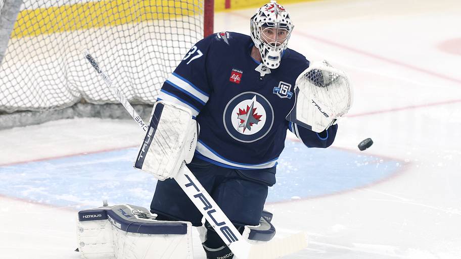 Predicting Sabres' final trade offer for Jets' Connor Hellebuyck