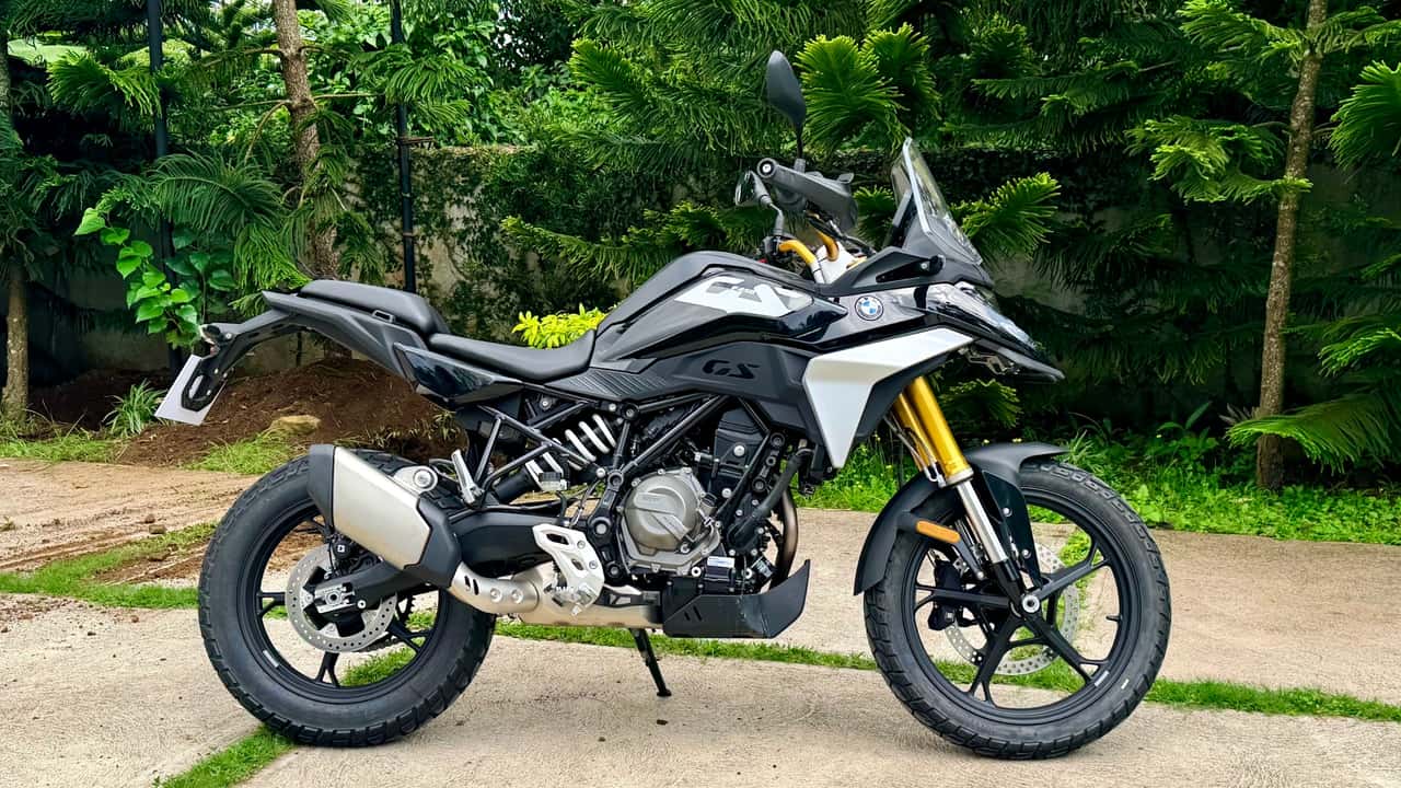 BMW F 450 GS Exclusive - Side Profile